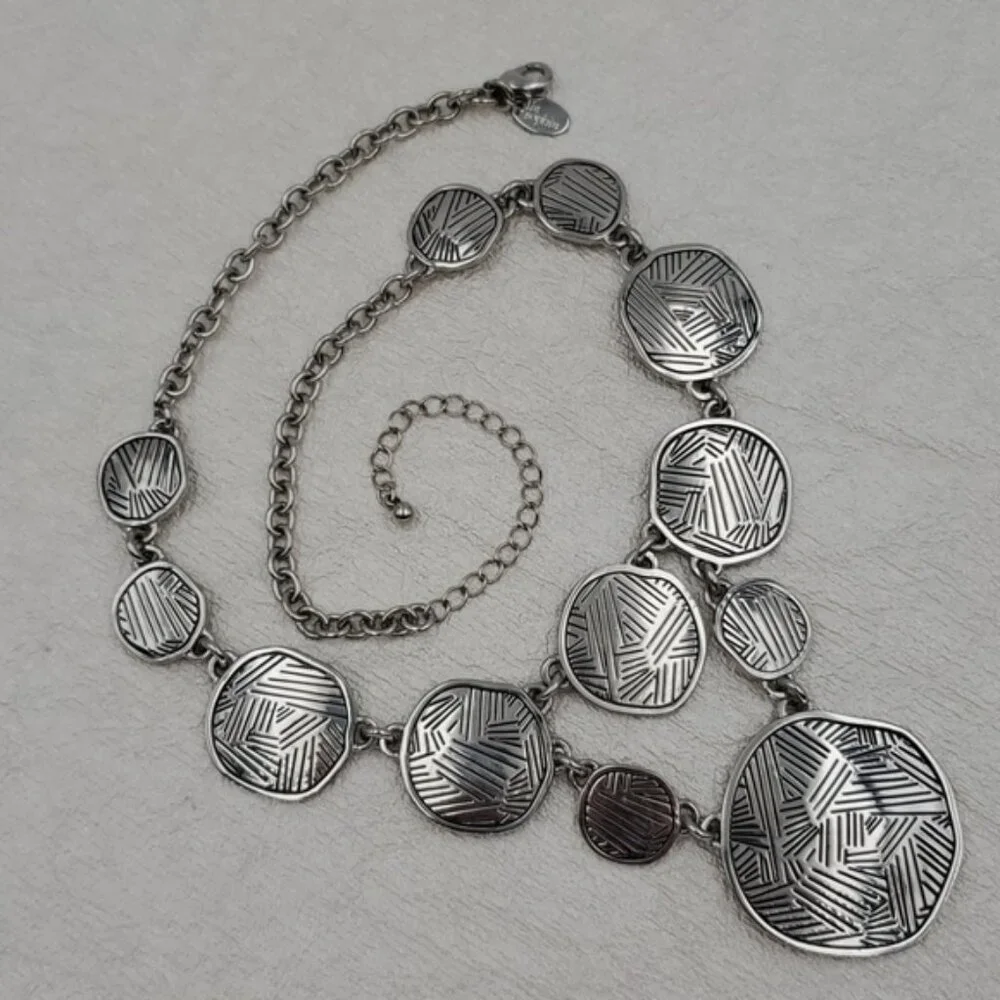 Lia Sophia :SOLACE" Necklace - Picture 6 of 6